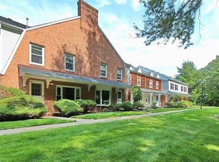 19 Maddaket Vlg, Scotch Plains, NJ
