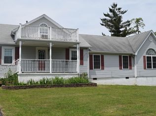 383 W Vine St, Radcliff, KY 40160