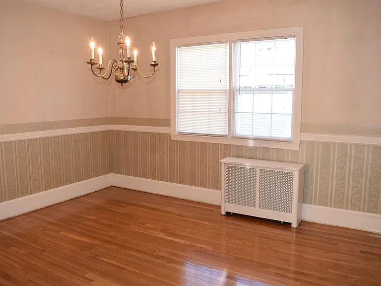 53 Oakland St #2 — Photo 6