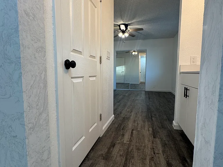 17405 N 19th Dr — Photo 14