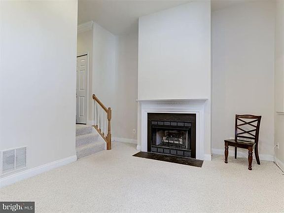 5th image of 2208 N Scott St