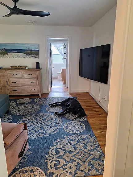 314 S Rhodes St — Photo 5