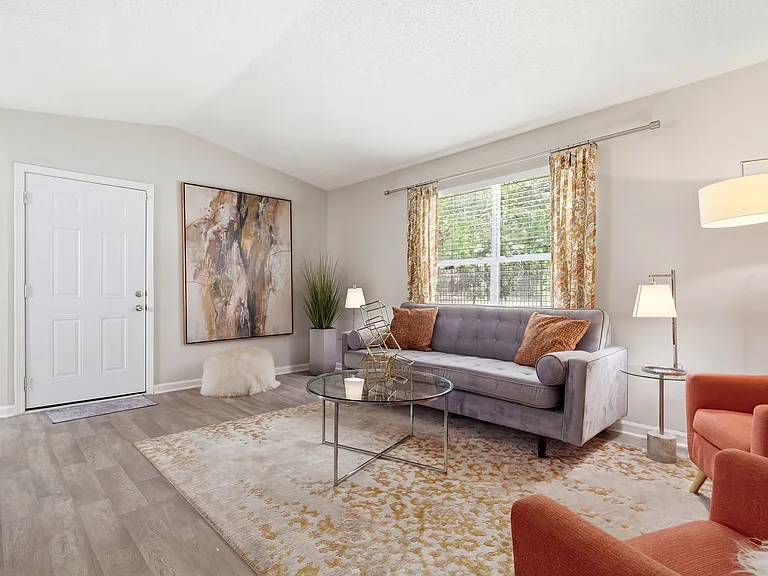 City Park Apartments — Photo 24