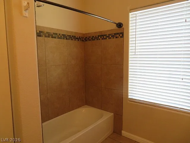 2305 W Horizon Ridge Pkwy #1024 — Photo 14