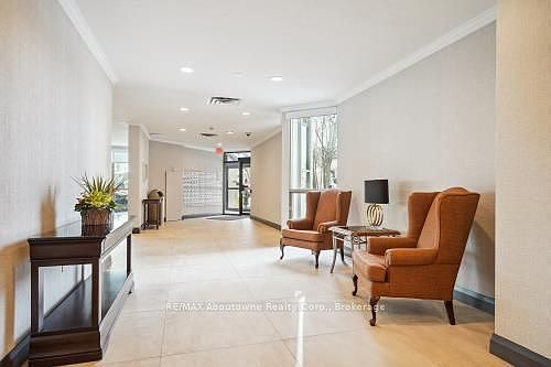 4th image of 5080 Pinedale Ave #1006