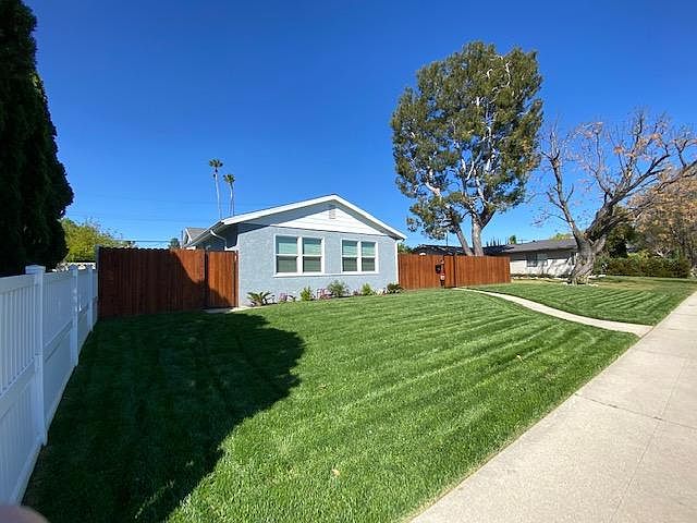 1st image of 7815 Fallbrook Ave