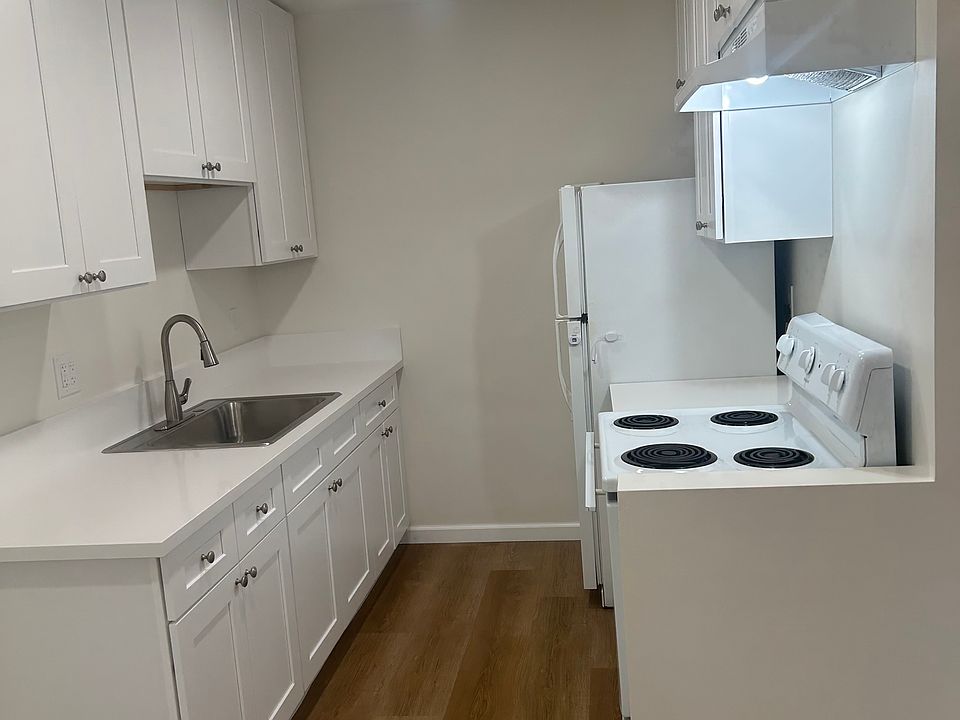 1st image of 4079 Euclid Ave APT U