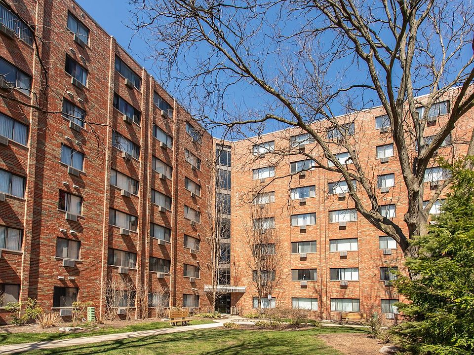 1st image of 8439 W Catherine Ave APT 503
