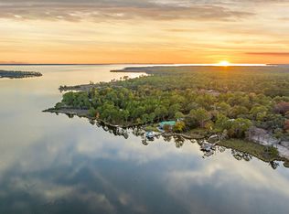 Whitfield Rd, Freeport, FL 32439