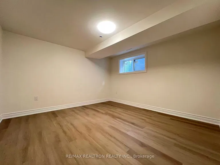 329 Cherokee Blvd #BASEMENT — Photo 14