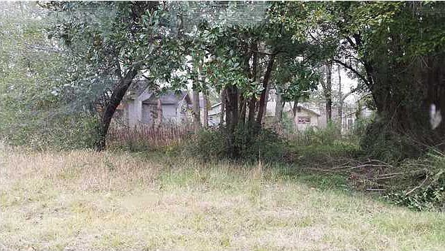 2nd image of 1962 Dublin St