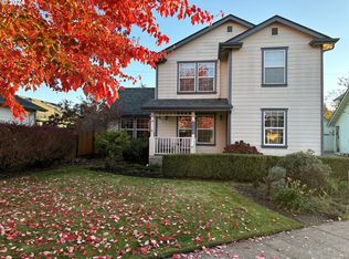 922 Nantucket Ave, Eugene, OR 97404