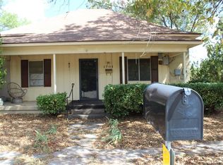 1701 S Commercial Ave, Coleman, TX 76834