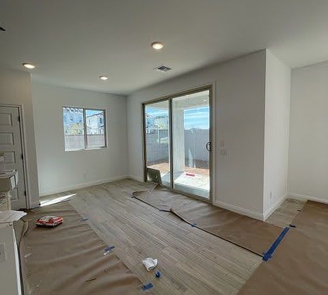 4th image of 9245 E Sphere Ave