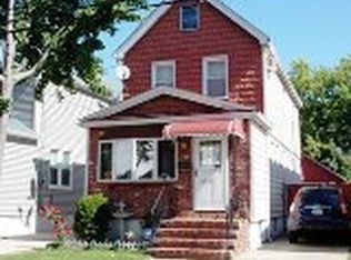 24513 91st Ave, Bellerose, NY 11426