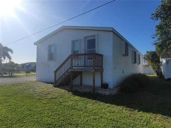 330 3rd Street Dr W