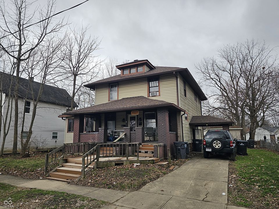 2nd image of 1527 Walnut St