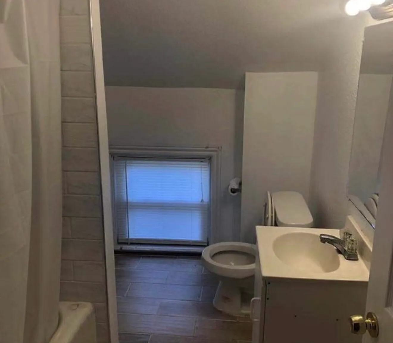 1 bed, 450 sqft, $1,275 — Photo 4