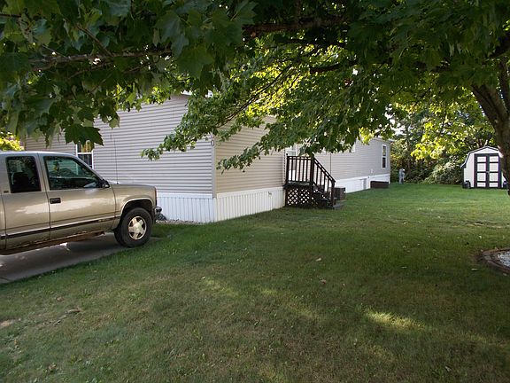 5th image of 530 Faraday Dr SE