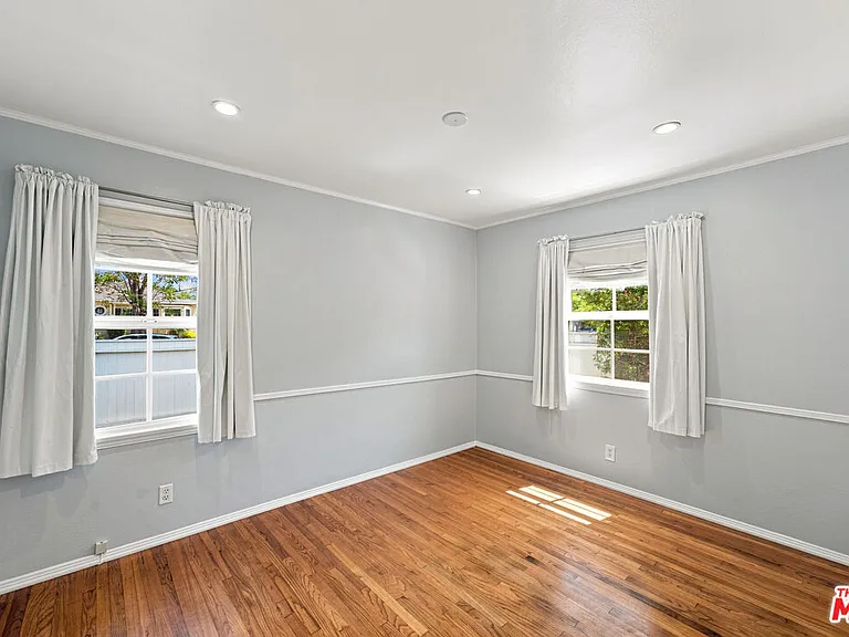 2904 Oakhurst Ave — Photo 16