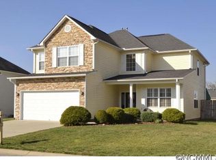 252 Wildbriar Rd, Fletcher, NC 28732