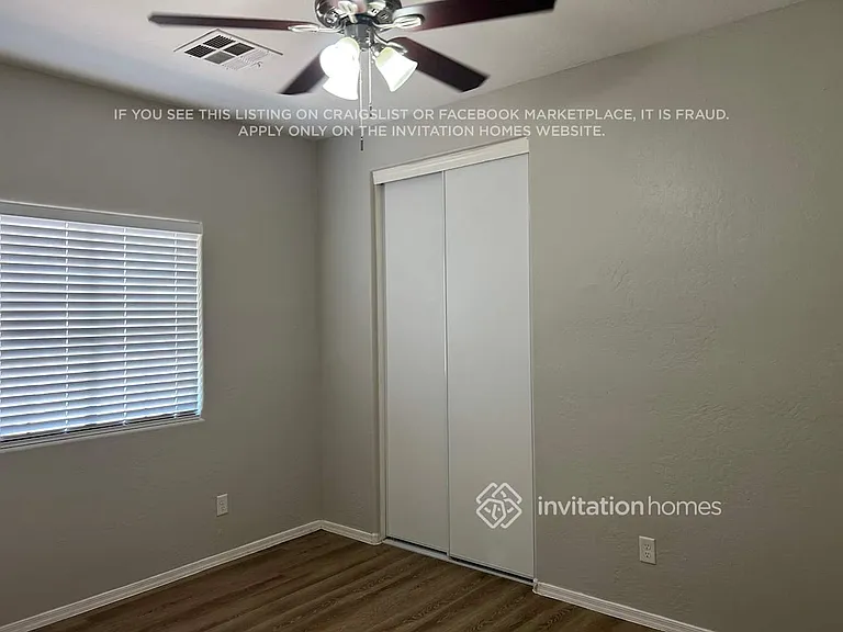 2101 E Caspian Way — Photo 13