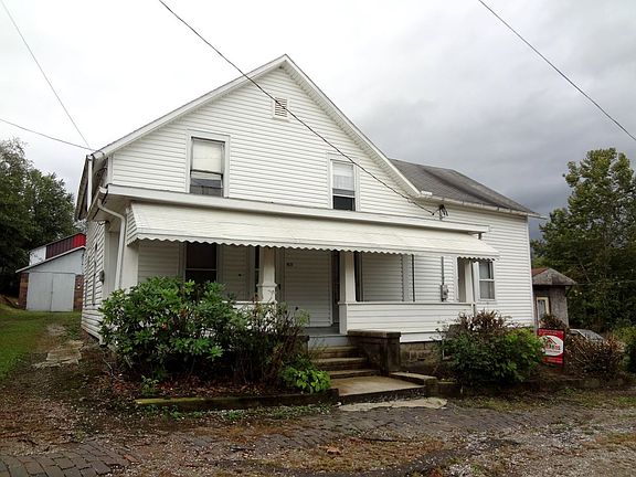 2nd image of 3990 Circle Dr