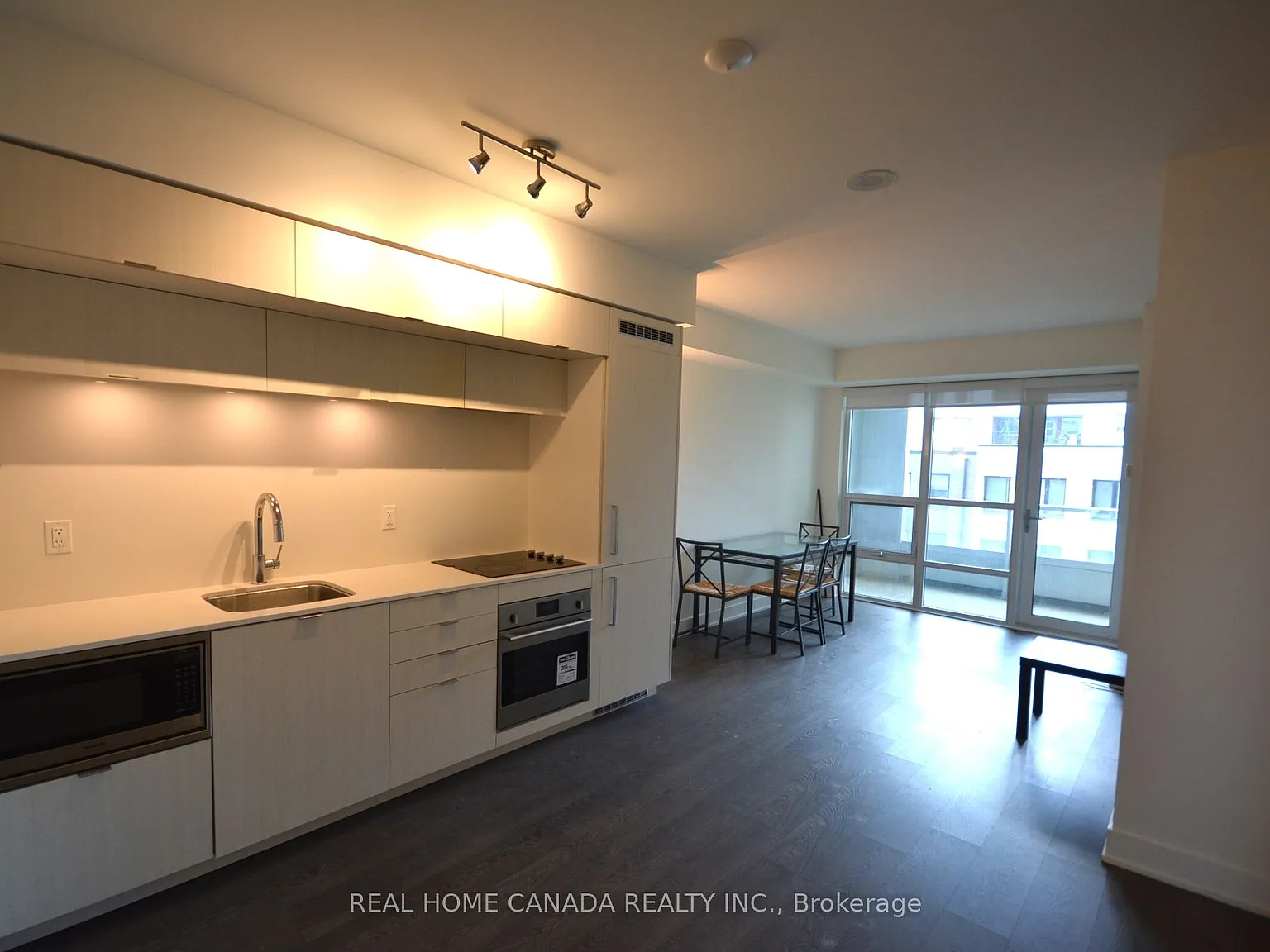 2 bed, $2,490 — Photo 2