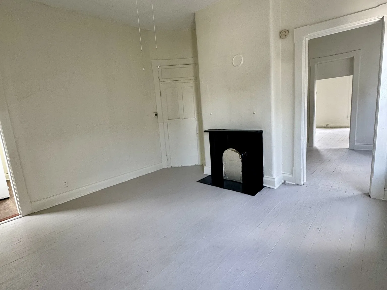 1 bed, $995 — Photo 4