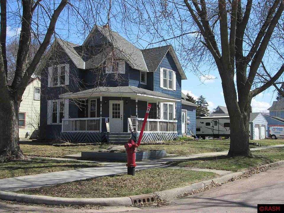 1st image of 603 9th Ave N