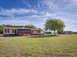 3304 Eastern Valley Dr, Venus, TX 76084
