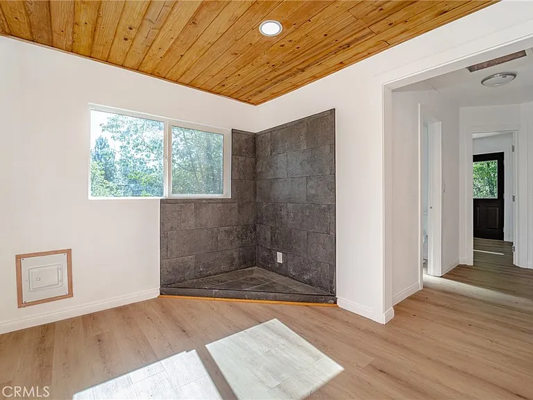872 Hill — Photo 18