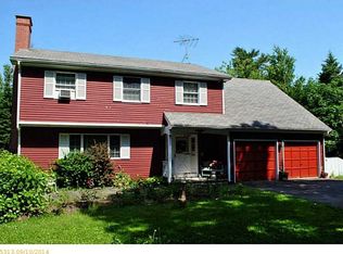 40 Nelson Rd, Northport, ME 04849