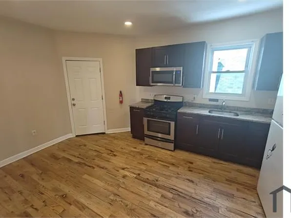 63 Madison Ave, Newark, NJ 07108