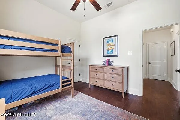 7695 Crescent Way Dr — Photo 20