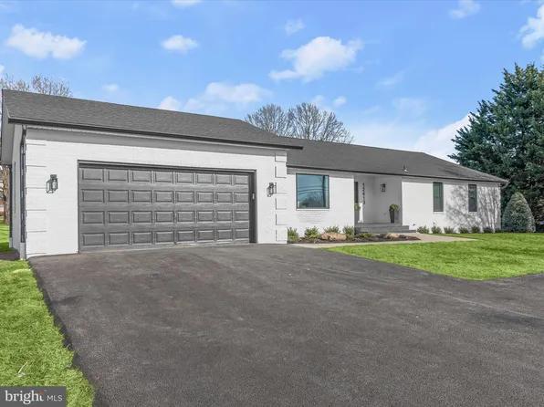 12413 Dover Rd, Reisterstown, MD 21136