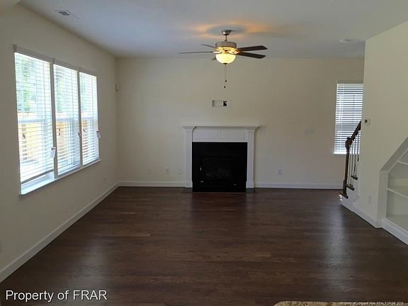 5th image of 309 Derby Ln
