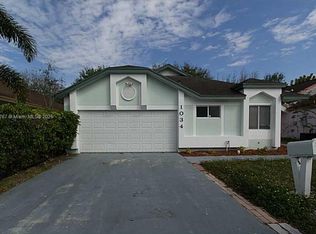 1034 W Jasmine Ln FLOOR 3, Pompano Beach, FL 33068