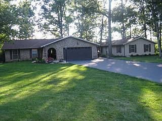 1st image of 1690 W Choctaw Dr