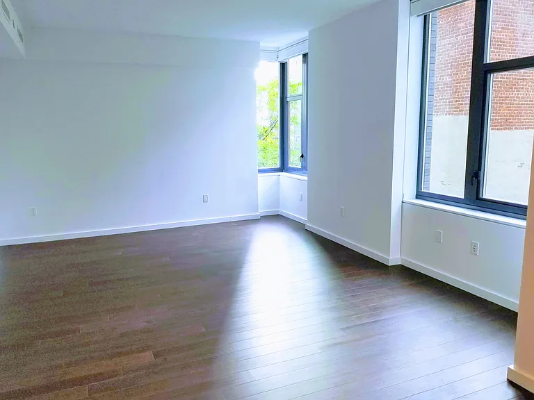 591 3rd Ave #6E — Photo 3
