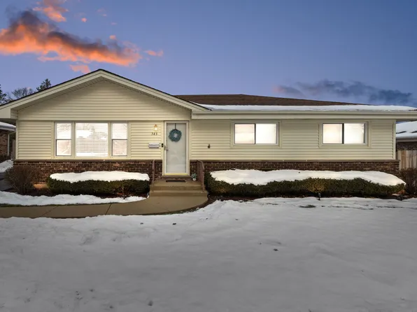 543 Victoria Ln, Wood Dale, IL 60191
