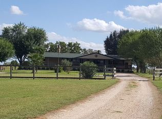 1267 Fm 112, Lexington, TX 78947