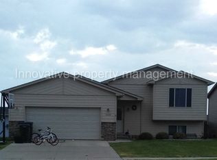 4120 W 93rd St, Sioux Falls, SD 57108