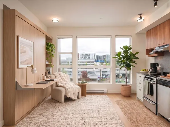 629 Speed Ave #210, Victoria, BC V8Z 0G5