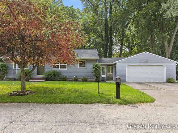 2nd image of 2034 Acton Rd NW