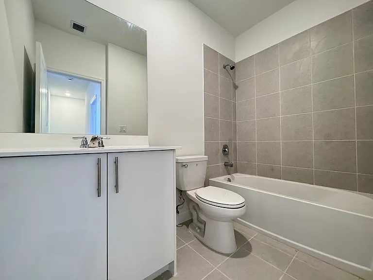 1182 SE Palm Ter #1182 — Photo 13