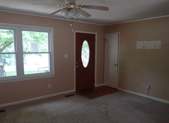 3rd image of 387 Spiers Way