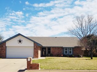 4665 Royal Crest Dr, Abilene, TX 79606