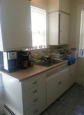 2nd image of 88 Oakwood Ave