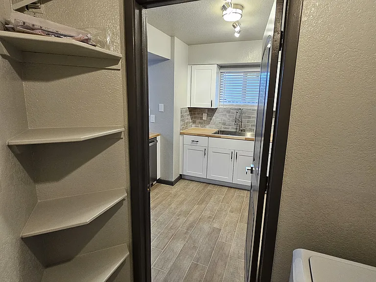 1749 E Pepper Cir #1 — Photo 23